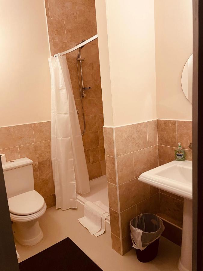 Bear Inn Bradford-On-Avon Bagian luar foto